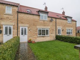 8 Pottergate Mews - North Yorkshire (incl. Whitby) - 956799 - thumbnail photo 1