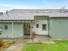 5 bedroom Cottage for rent in Bowness