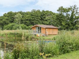 Lakeside Lodge - Norfolk - 963052 - thumbnail photo 1
