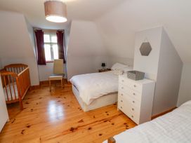 Home Farm Retreat - Shancroagh & County Galway - 966324 - thumbnail photo 16