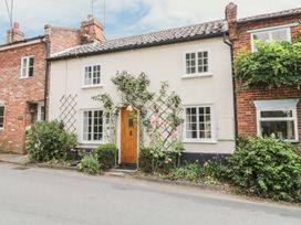 2 bedroom Cottage for rent in Diss