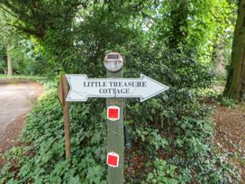 Little Treasure Cottage - Lake District - 972656 - thumbnail photo 33