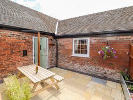 2 bedroom Cottage for rent in Chester