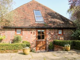 1 bedroom Cottage for rent in Pulborough