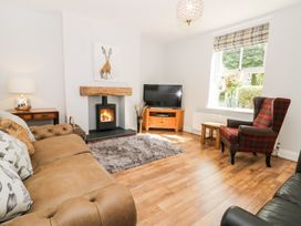2 Moor Farm Cottages - North Yorkshire (incl. Whitby) - 977951 - thumbnail photo 2