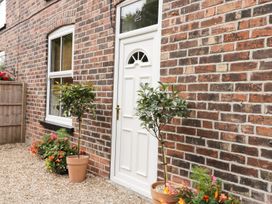 2 Moor Farm Cottages - North Yorkshire (incl. Whitby) - 977951 - thumbnail photo 1