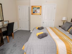 The Promenade Suite - North Wales - 979423 - thumbnail photo 11