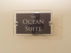 The Ocean Suite - North Wales - 979424 - thumbnail photo 3