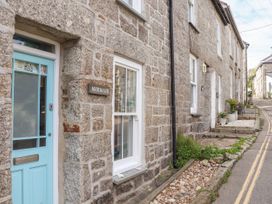 3 bedroom Cottage for rent in Penzance