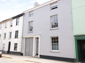4 bedroom Cottage for rent in Newton Abbot