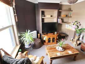 Rose Cottage - Norfolk - 984030 - thumbnail photo 3