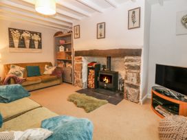 2 bedroom Cottage for rent in Newborough