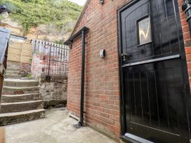 2 bedroom Cottage for rent in Whitby