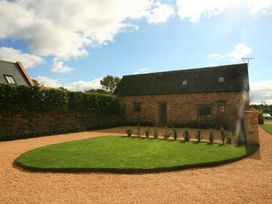 The Old Milking Barn - Cotswolds - 988633 - thumbnail photo 2