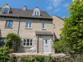 3 bedroom Cottage for rent in Stroud
