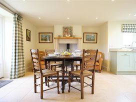 Number 11, Hollywell - Cotswolds - 988744 - thumbnail photo 5