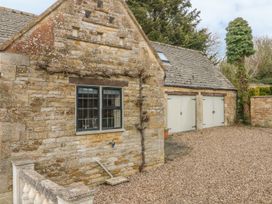 The Court Yard Cottage - Cotswolds - 988782 - thumbnail photo 1
