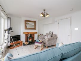 3 bedroom Cottage for rent in Dunoon