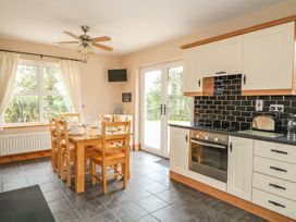 Kate's Cottage - County Donegal - 990045 - thumbnail photo 6