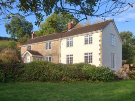 4 bedroom Cottage for rent in Salisbury