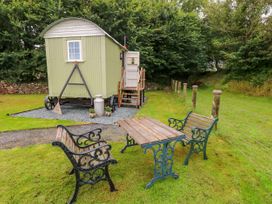 1 bedroom Cottage for rent in Neyland