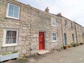 2 bedroom Cottage for rent in Weymouth