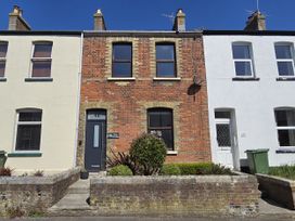 3 bedroom Cottage for rent in Weymouth