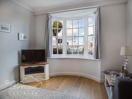 2 bedroom Cottage for rent in Weymouth