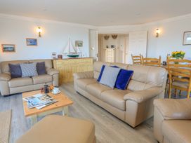 3 bedroom Cottage for rent in Thurlestone