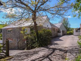 3 bedroom Cottage for rent in Salcombe