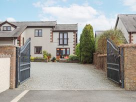 1 bedroom Cottage for rent in Llangefni