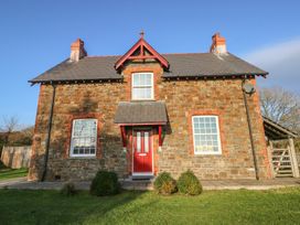 4 bedroom Cottage for rent in Laugharne