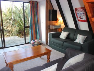 Ace Arawa A-Frame - Ohakune Holiday Home photo 1