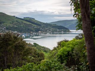 Overton Cottage - Akaroa Holiday Home photo 1
