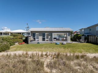 Beachfront Beauty - Whangamata Beachfront Home photo 1