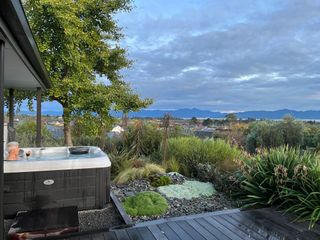 Views over Blenheim - Blenheim Holiday Home photo 1