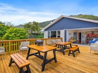 Winara Winner - Waikanae Holiday Home photo 1