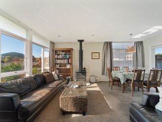 The Orchard House - Turangi Holiday Home photo 1