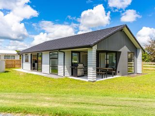 Sweet and Stylish – Mangawhai Heads Holiday Home photo 1