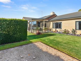 Selmes Sanctuary - Blenheim Holiday Home photo 1