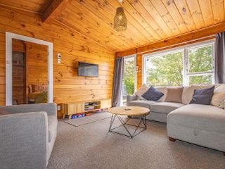Kaka Retreat - Taupo Holiday Home photo 1