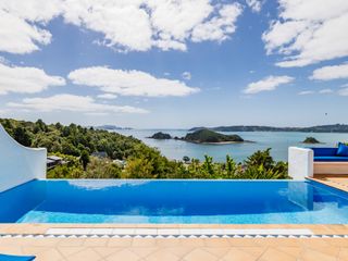 Seabreeze Sanctuary - Paihia Holiday Home photo 1