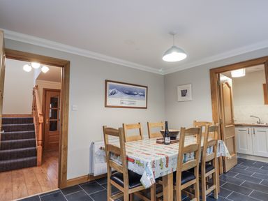 Property photo 9 of 32