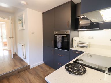 Property photo 16 of 39