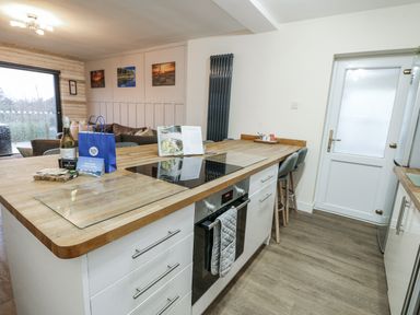 Property photo 9 of 31