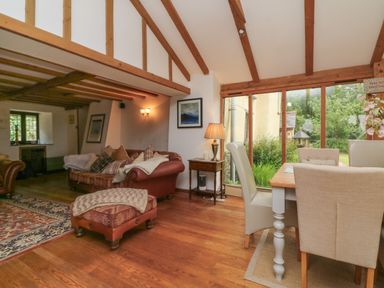 Property photo 9 of 45