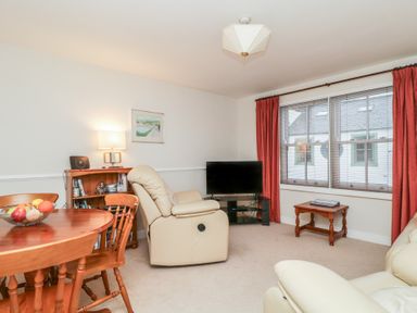 Property photo 5 of 19