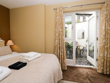 Property photo 21 of 34