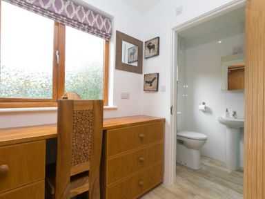 Property photo 32 of 57