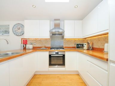 Property photo 12 of 51